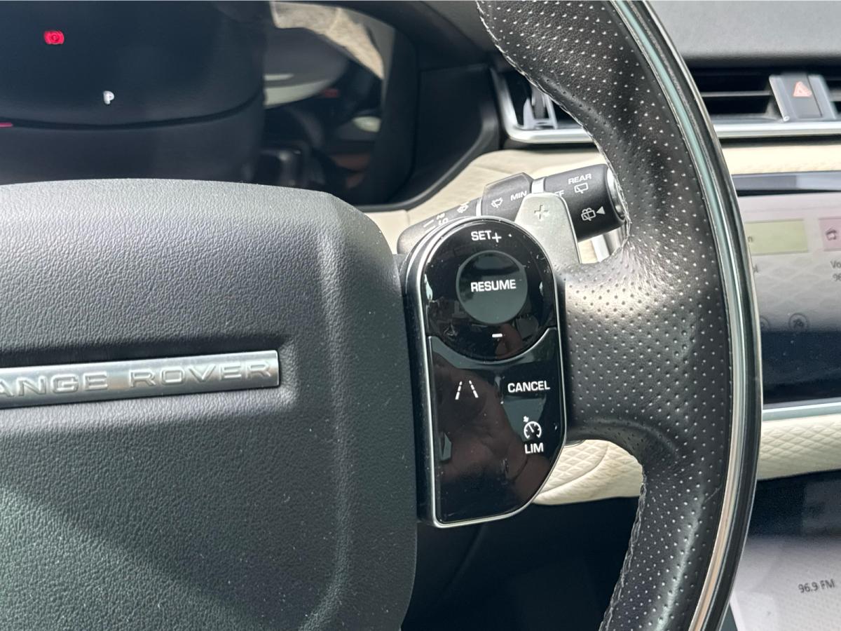 2018 Land Rover Range Rover Velar D180 R-Dynamic SE Image principale