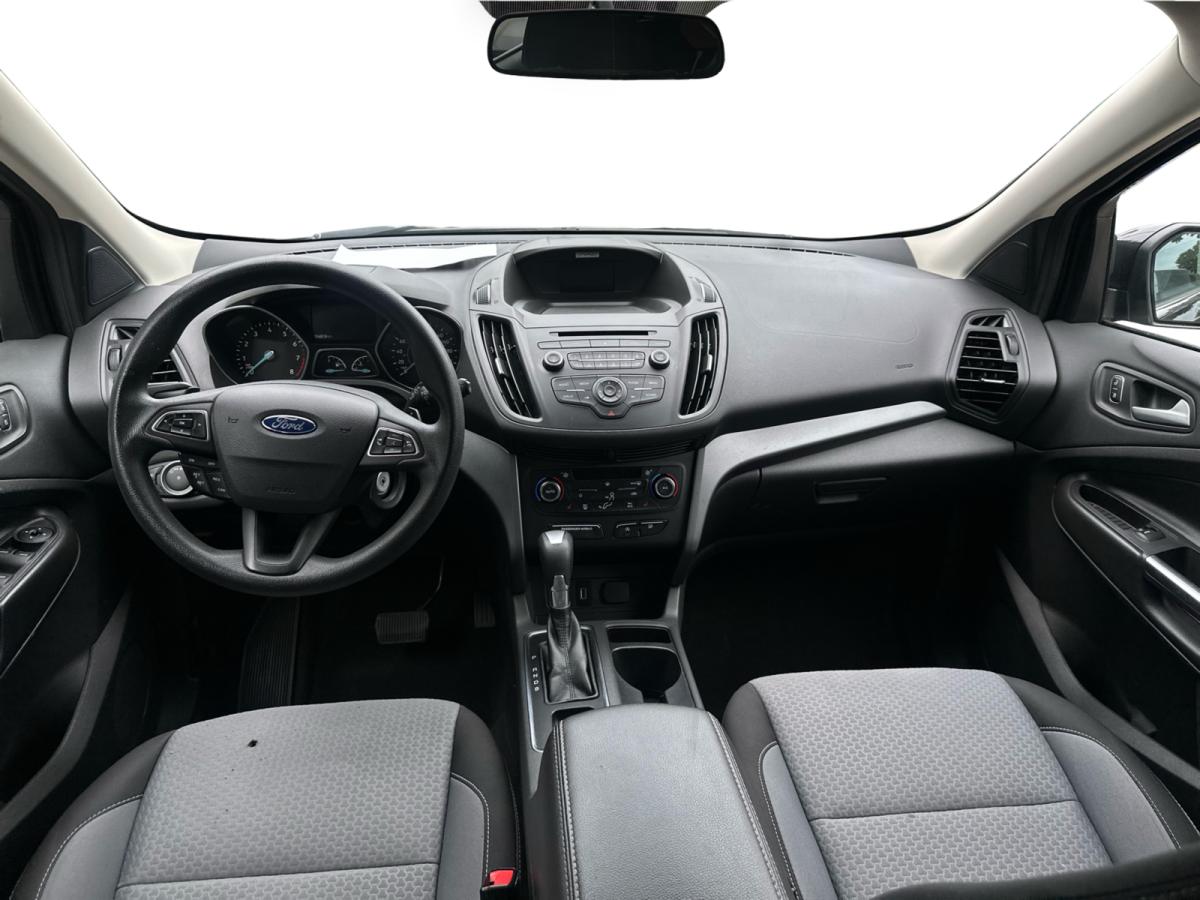 2017 Ford Escape 4WD 4dr SE Image principale