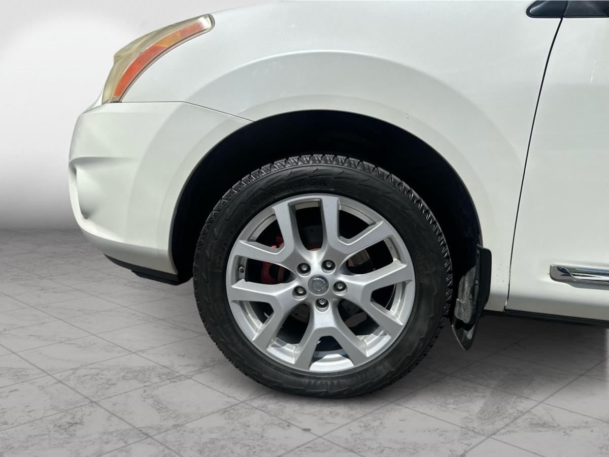 2011 Nissan Rogue FWD 4dr SV Image principale