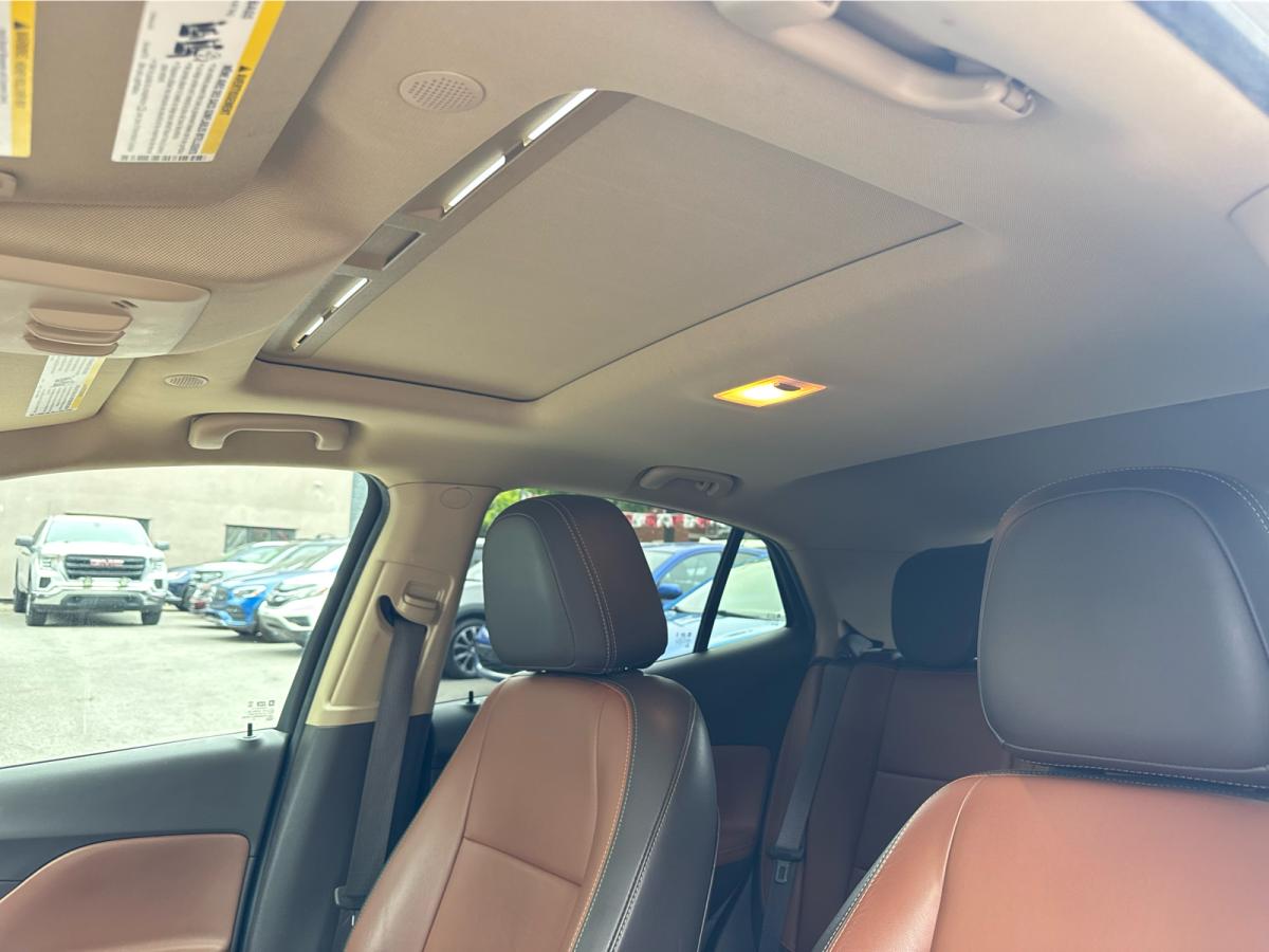 2016 Buick Encore AWD 4dr Premium Main Image