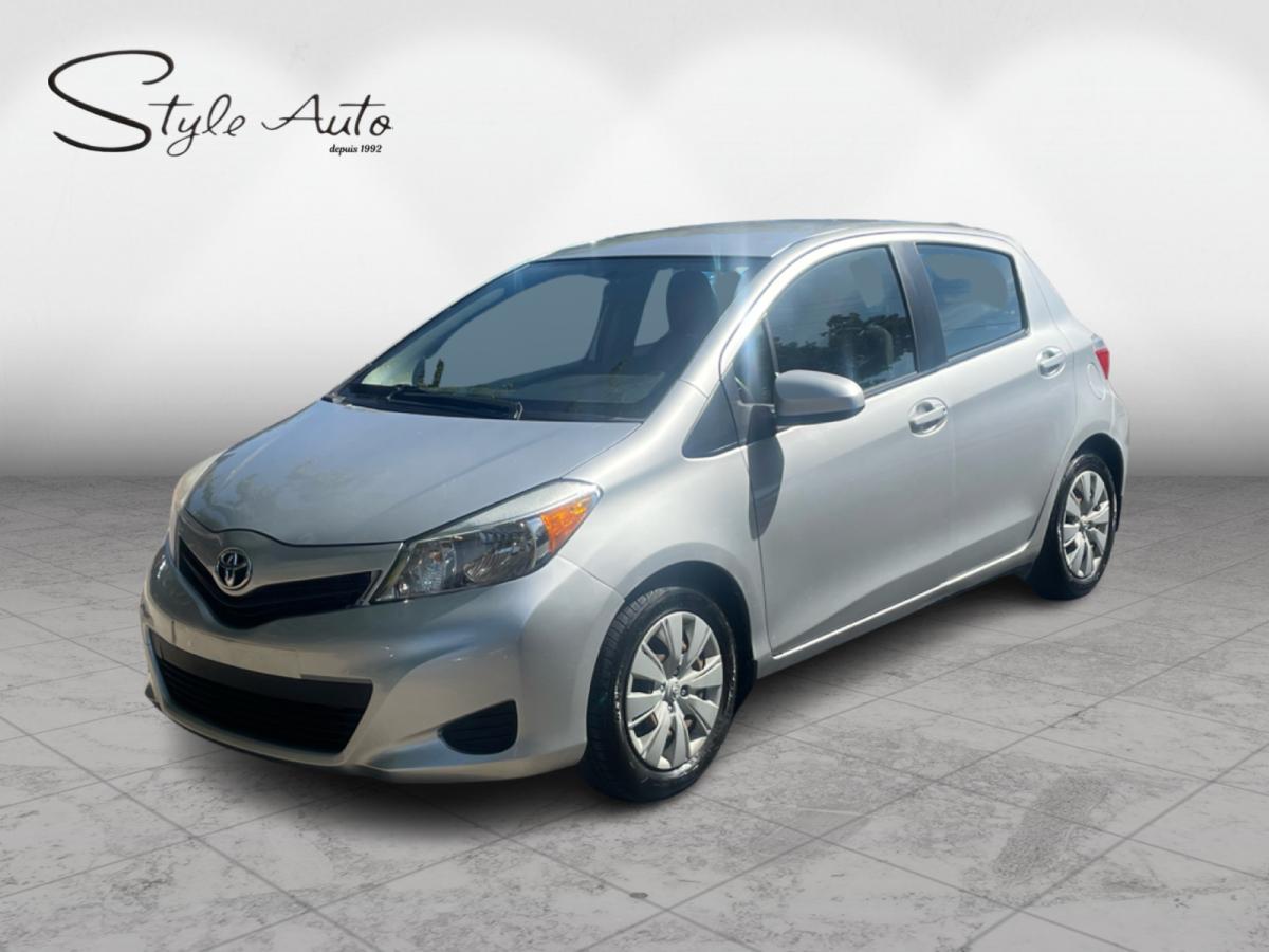 2013 Toyota Yaris 5dr HB Man LE Image principale