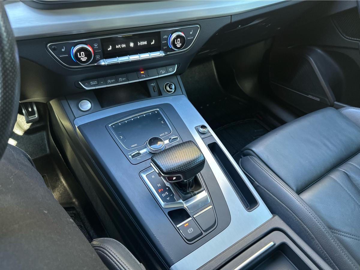 2018 Audi Q5 2.0 TFSI quattro Technik S tronic Main Image