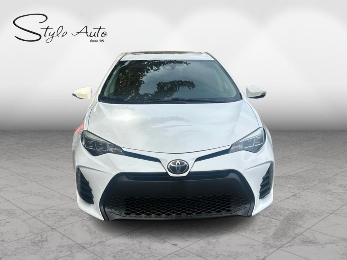 2017 Toyota Corolla 4dr Sdn Man CE Image principale