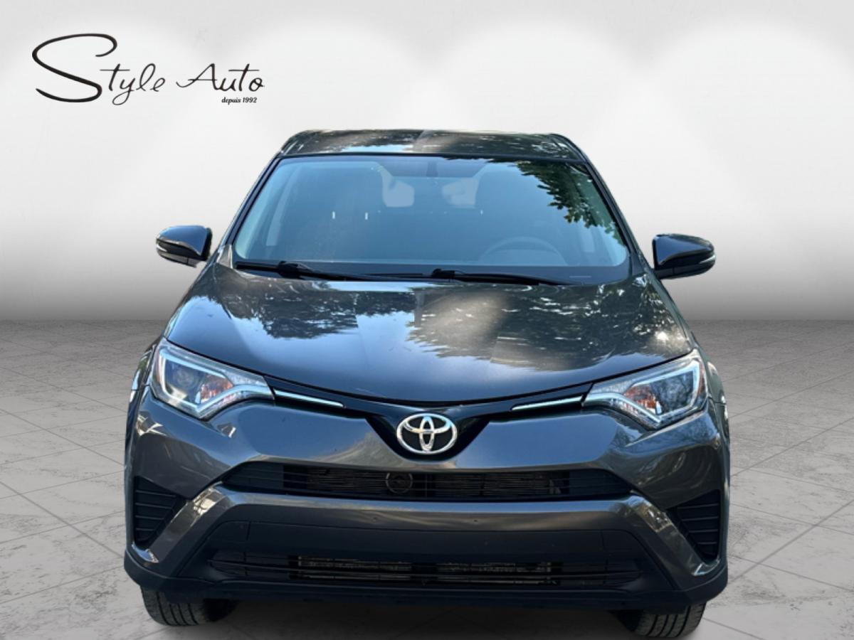 2016 Toyota RAV4 LE Main Image