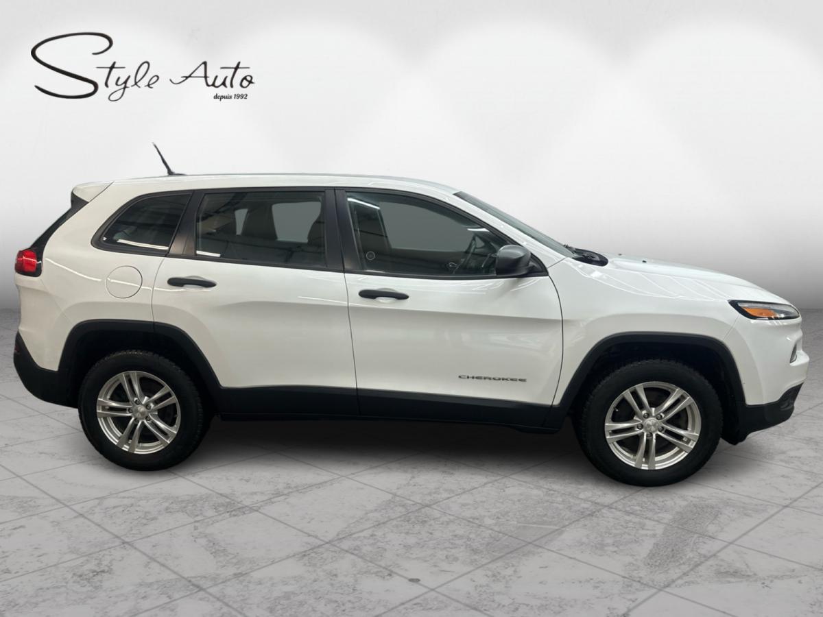 2016 Jeep Cherokee 4WD Sport Main Image