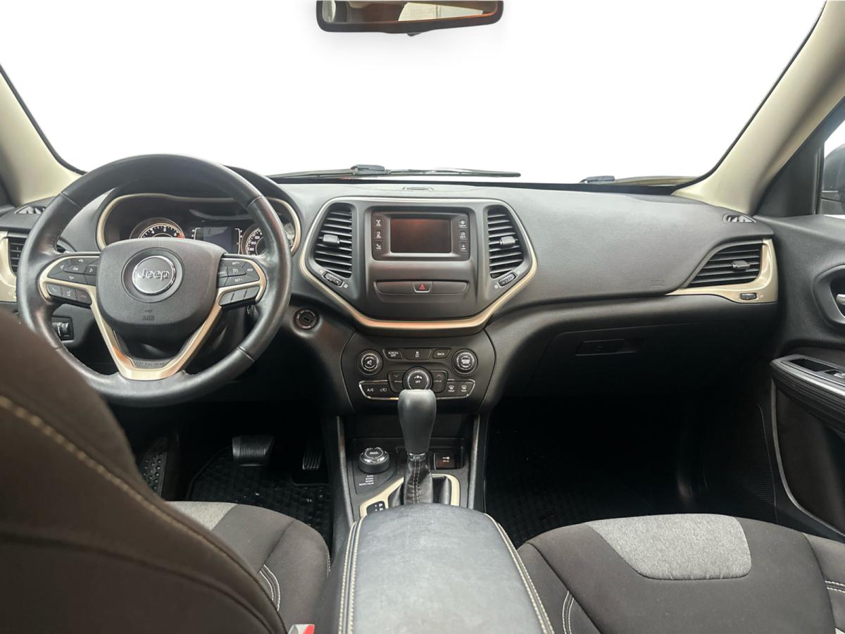 2016 Jeep Cherokee 4WD Sport Main Image