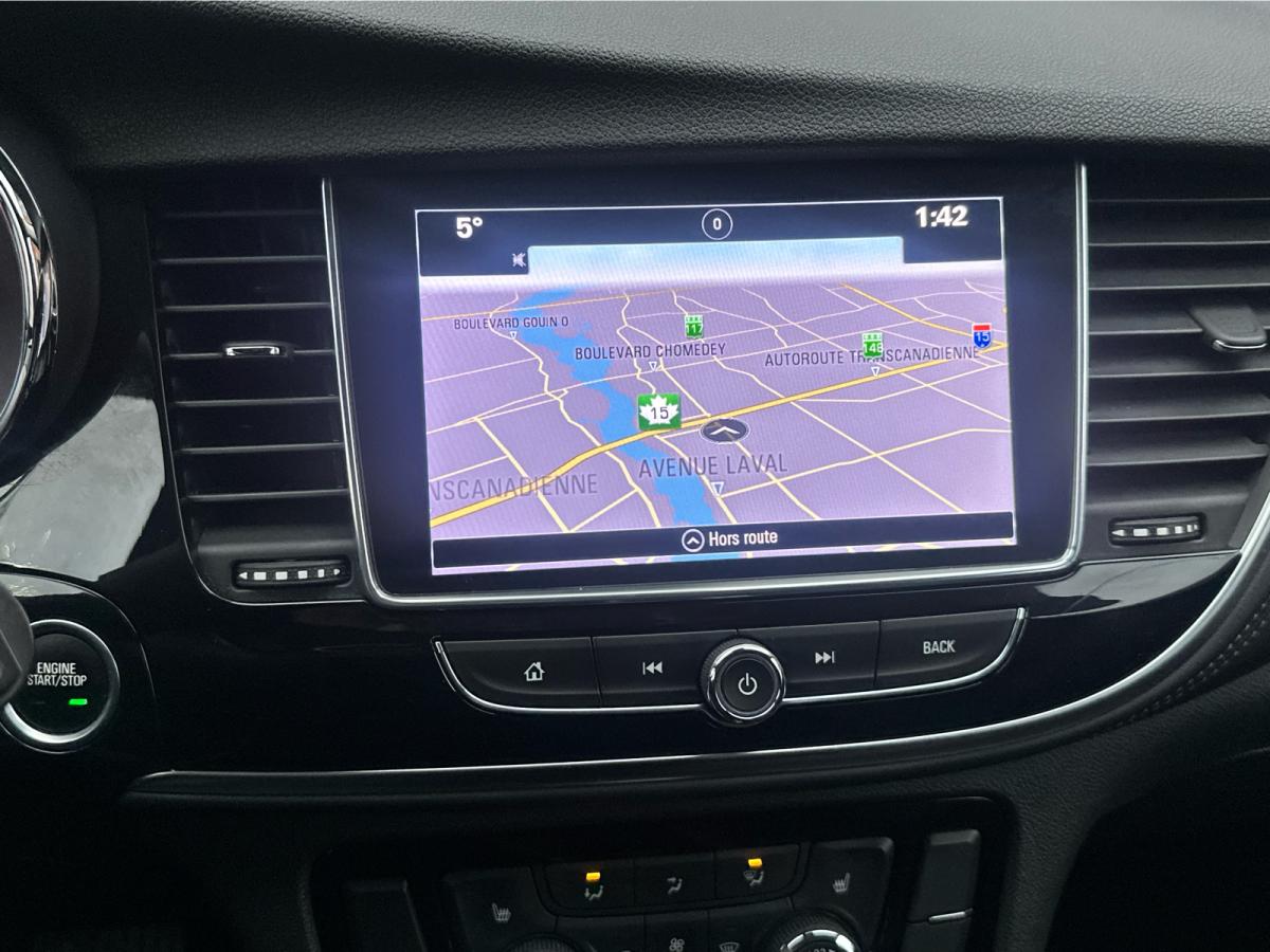 2017 Buick Encore Essence AWD Image principale