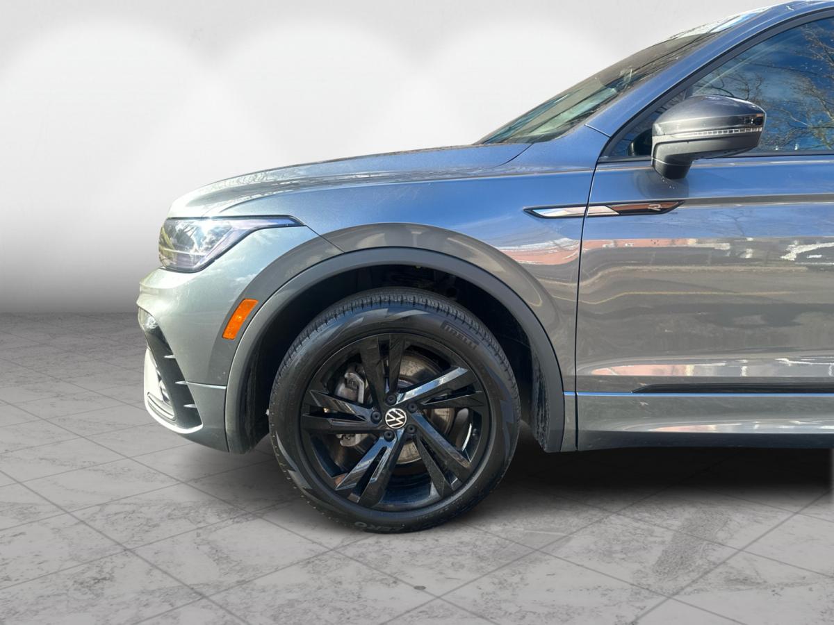2023 Volkswagen Tiguan Comfortline R-Line Black Edition 4MOTION Image principale