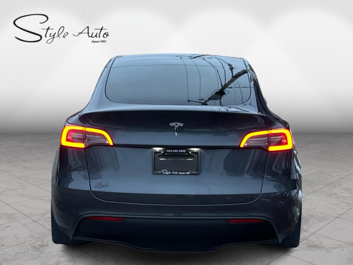 2023 Tesla Model Y RWD Image principale
