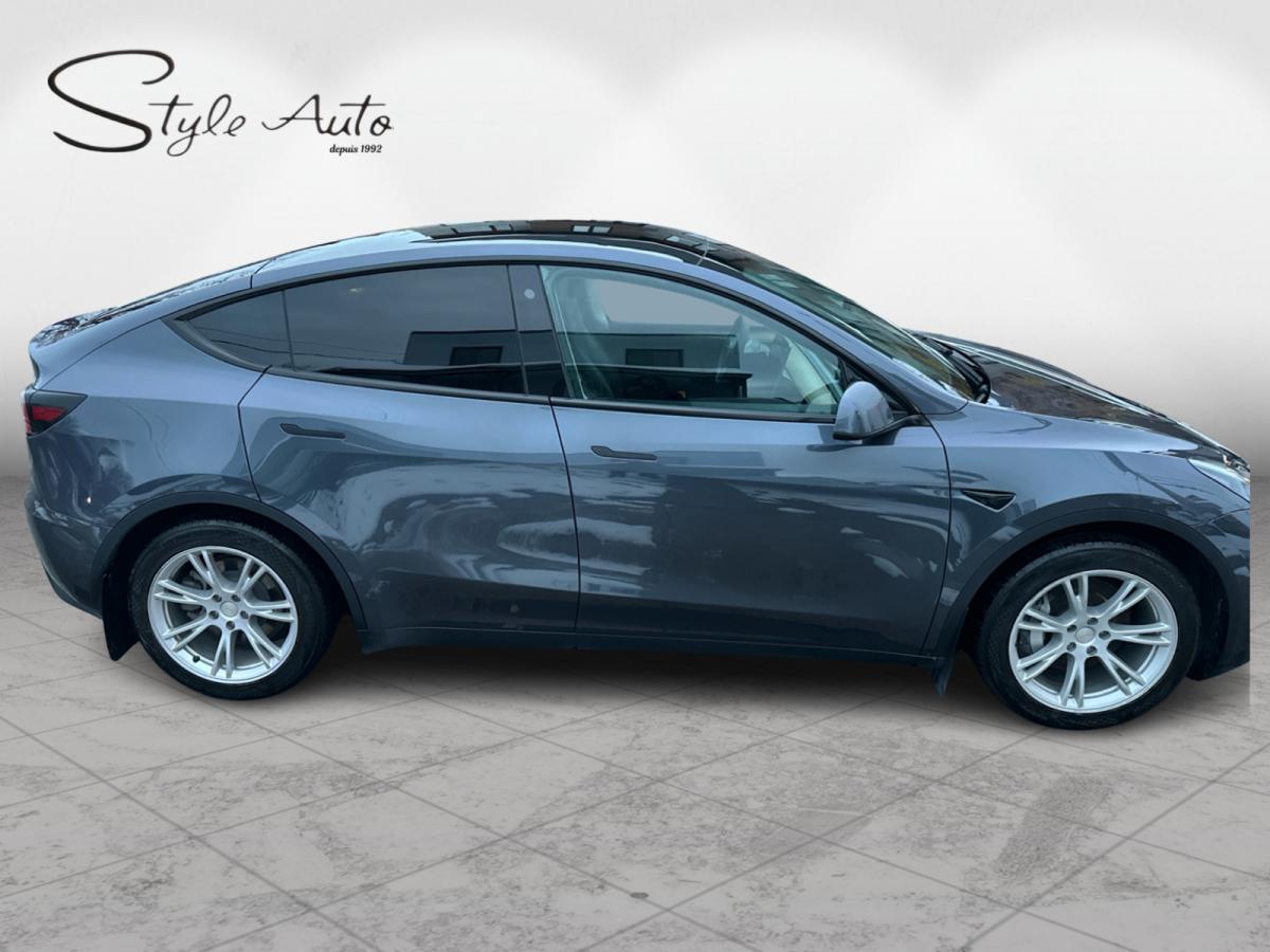 2023 Tesla Model Y RWD Image principale