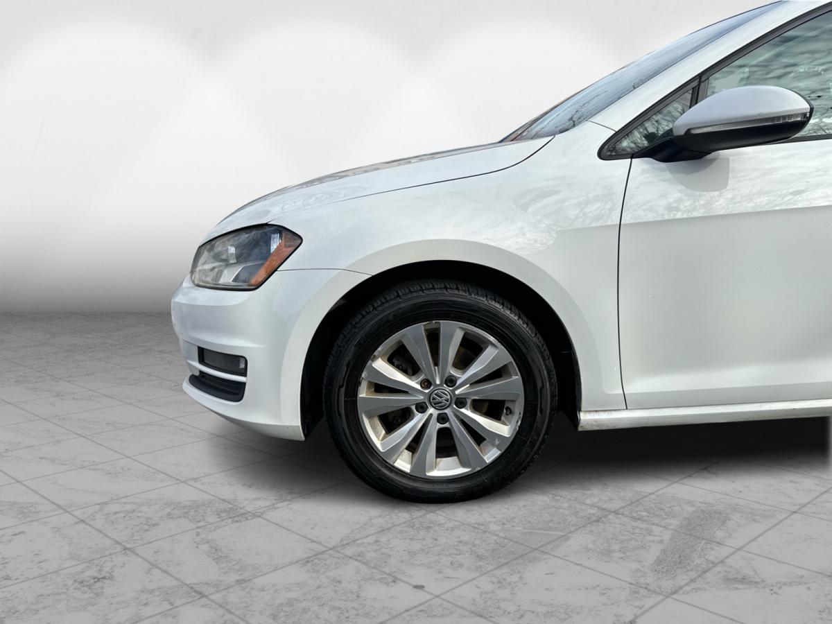 2015 Volkswagen Golf HB Man 1.8 TSI Trendline Image principale