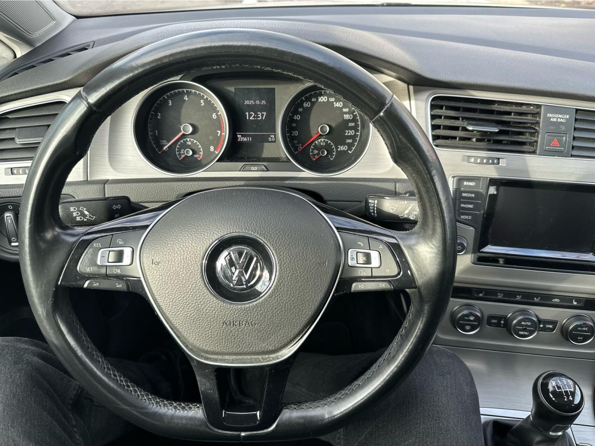 2015 Volkswagen Golf HB Man 1.8 TSI Trendline Image principale
