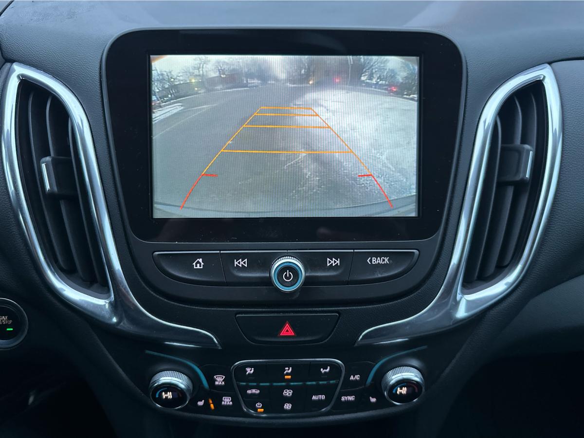 2018 Chevrolet Equinox AWD LT 1LT Image principale