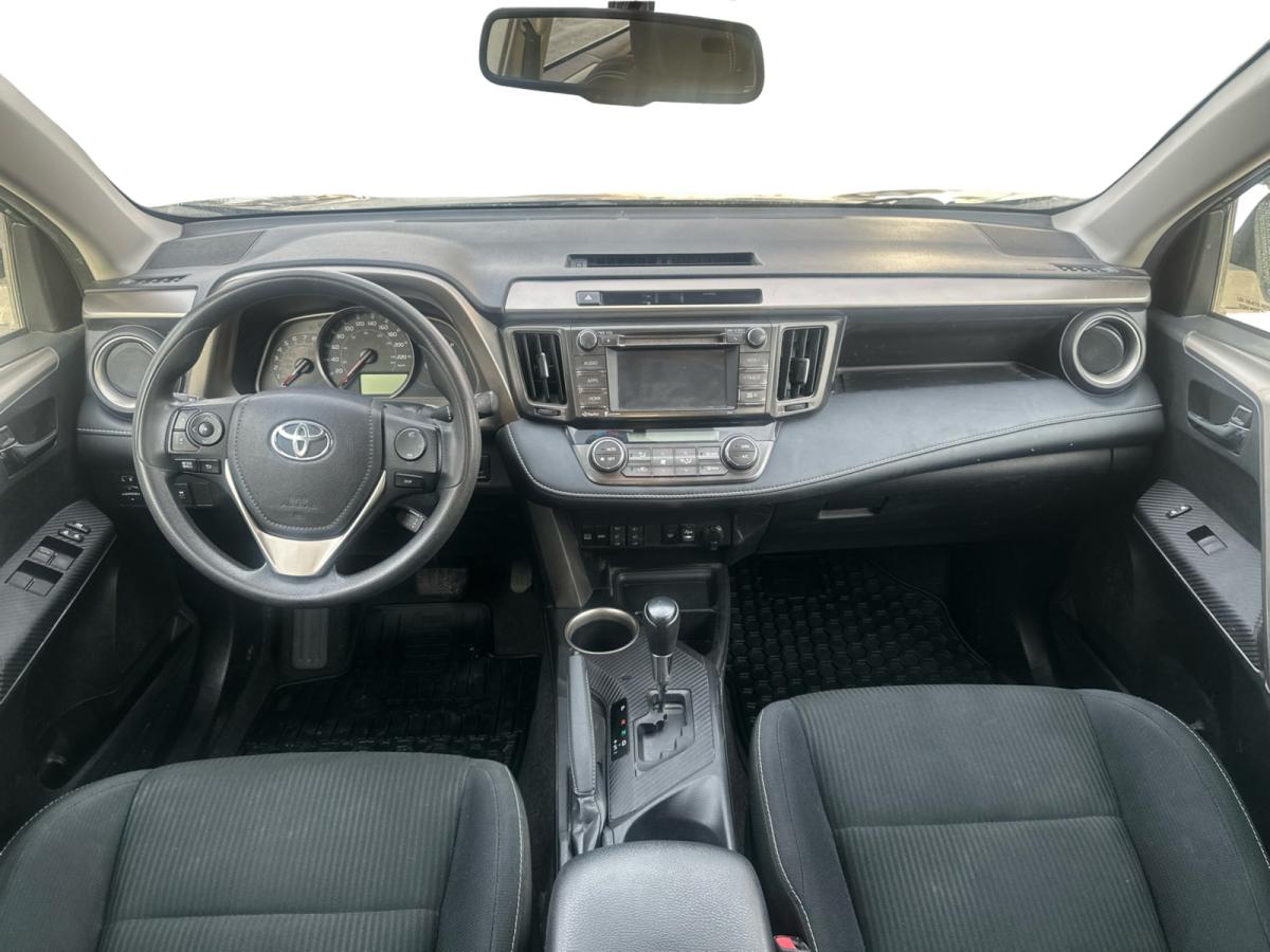 2014 Toyota RAV4 AWD  XLE Main Image