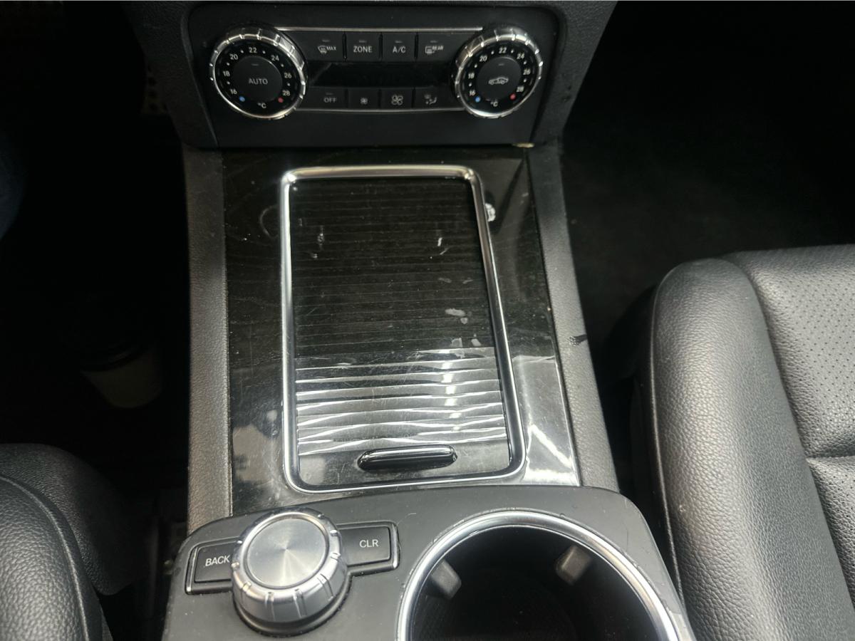 2013 Mercedes-Benz GLK 350 GLK 350 Image principale