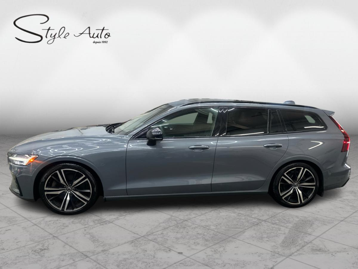 2022 Volvo V60 T6 AWD R-Design Image principale