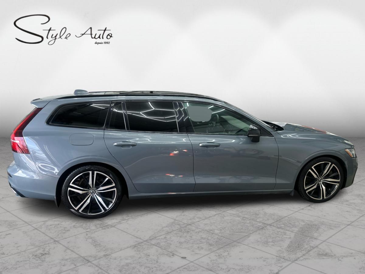 2022 Volvo V60 T6 AWD R-Design Image principale