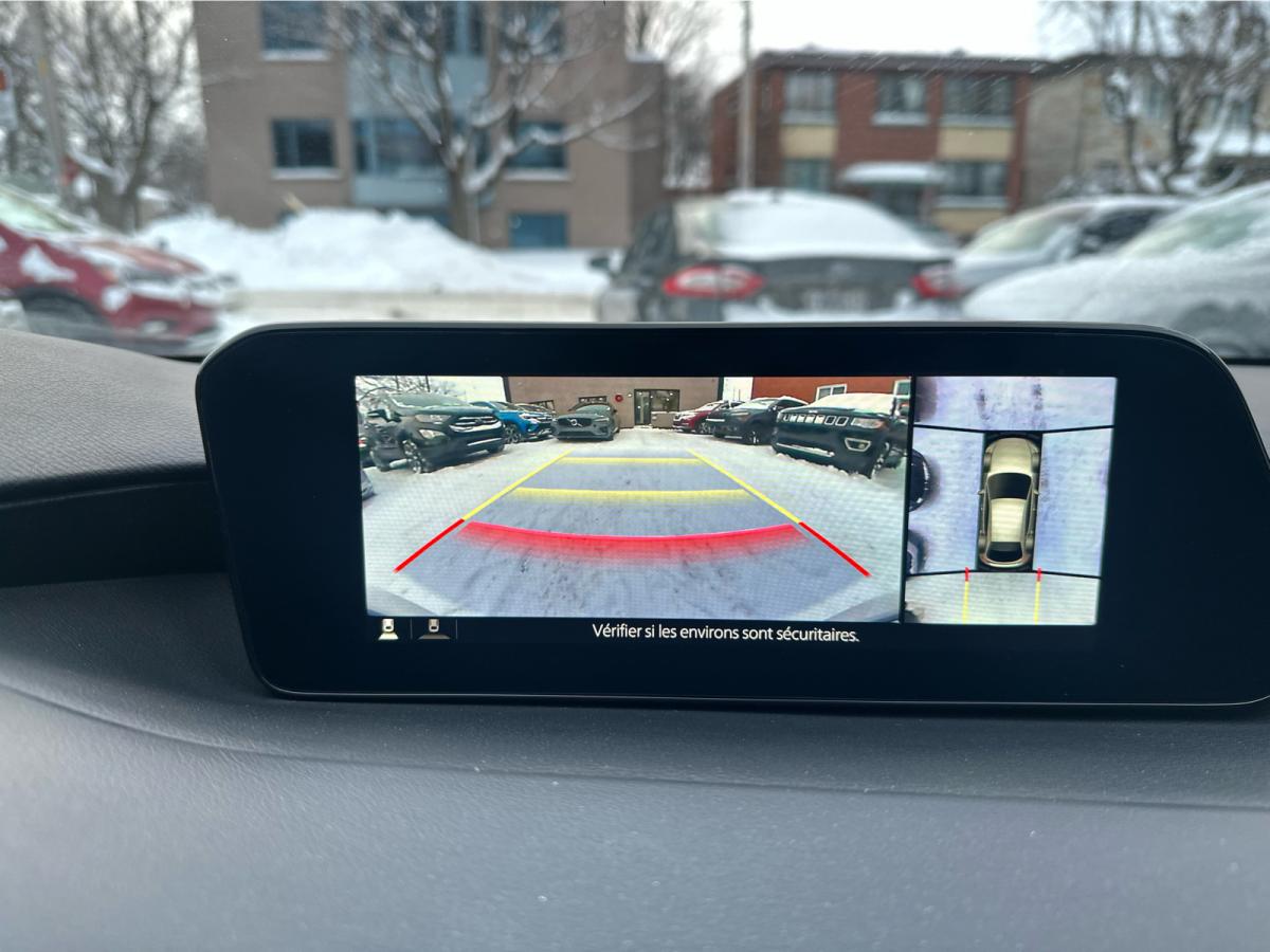 2023 Mazda Mazda3 Sport GT Auto i-ACTIV AWD Image principale