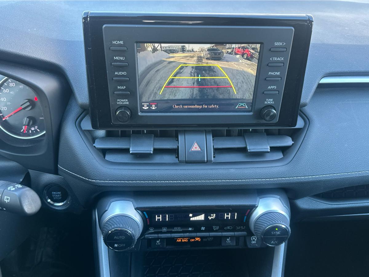 2021 Toyota RAV4 XLE AWD Image principale