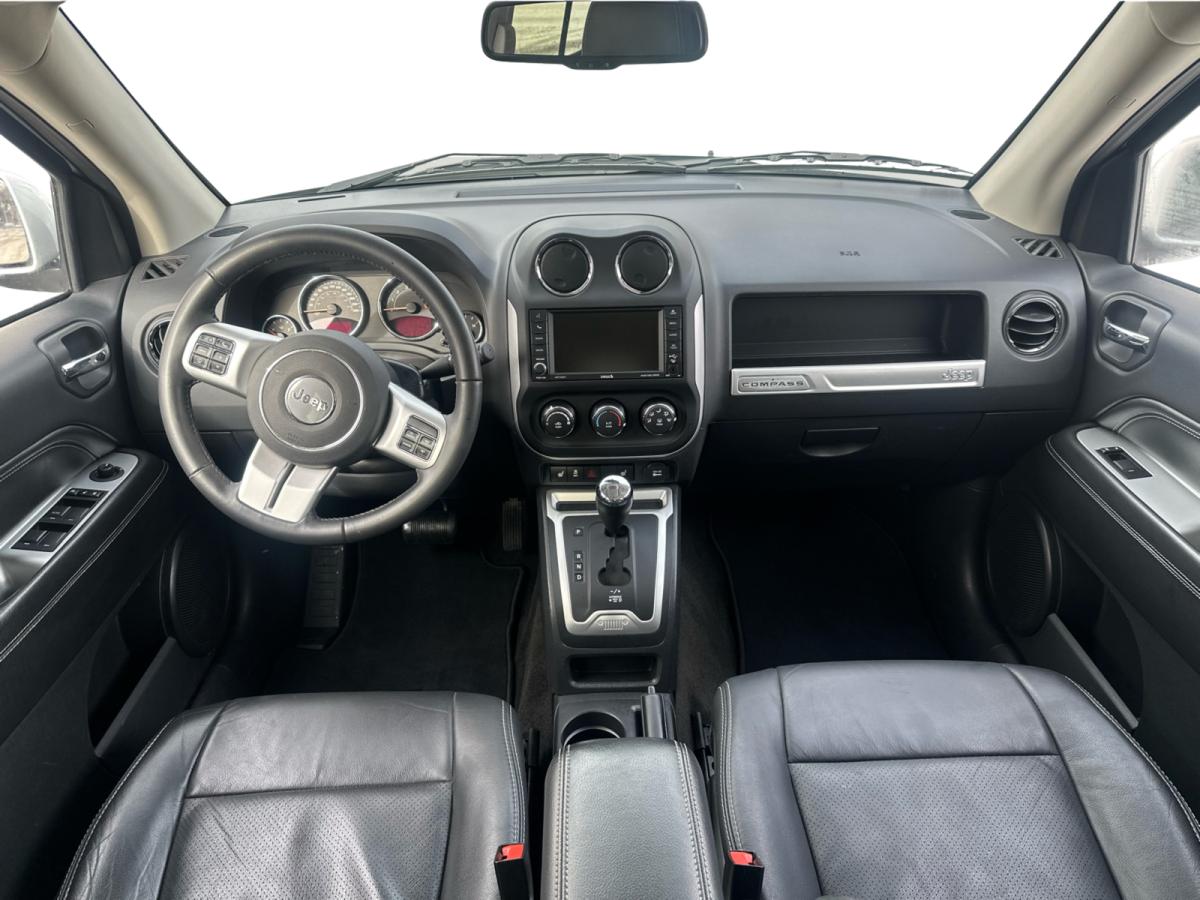 2016 Jeep Compass 4WD 4dr High Altitude Main Image