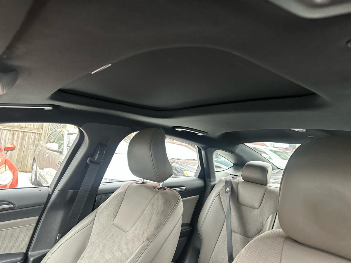 2017 Ford Fusion 4dr Sdn V6 Sport AWD Image principale