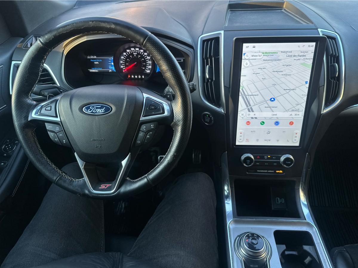 2022 Ford Edge ST AWD Image principale