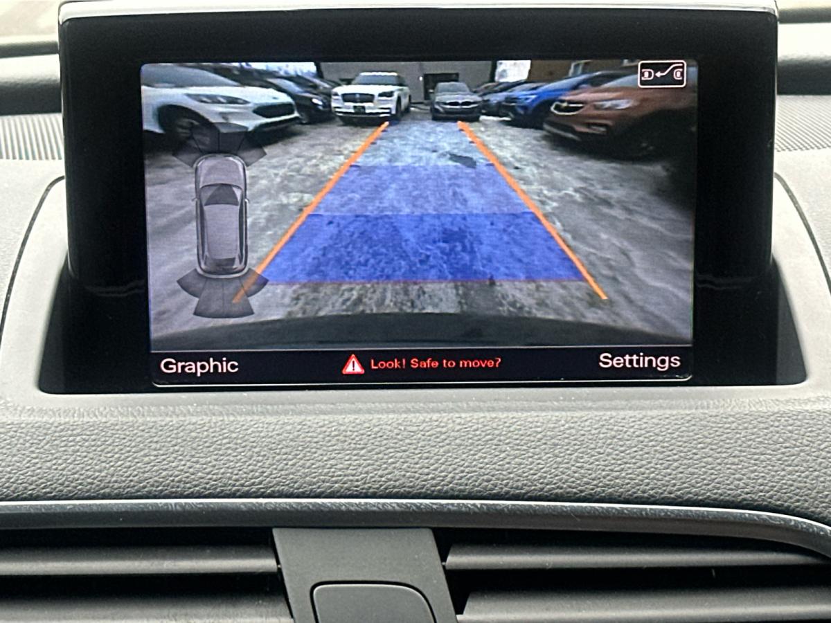 2018 Audi Q3 2.0 TFSI quattro Progressiv Tiptronic Image principale