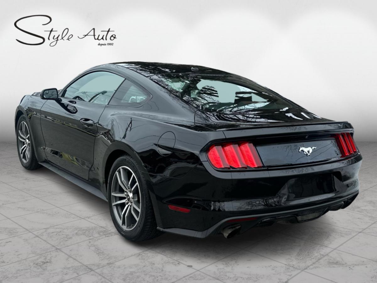 2015 Ford Mustang Fastback EcoBoost Image principale