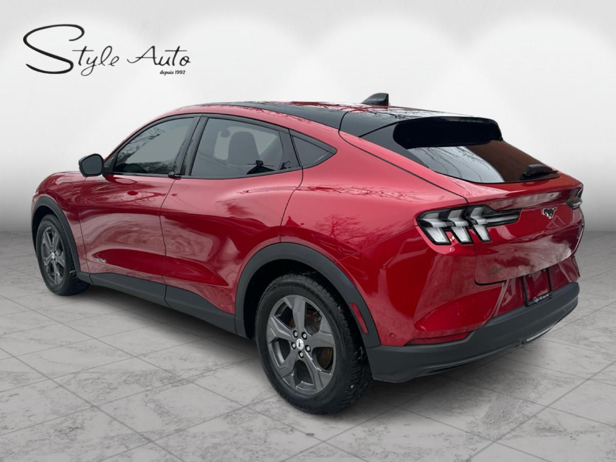 2023 Ford Mustang Mach-E Select AWD Image principale