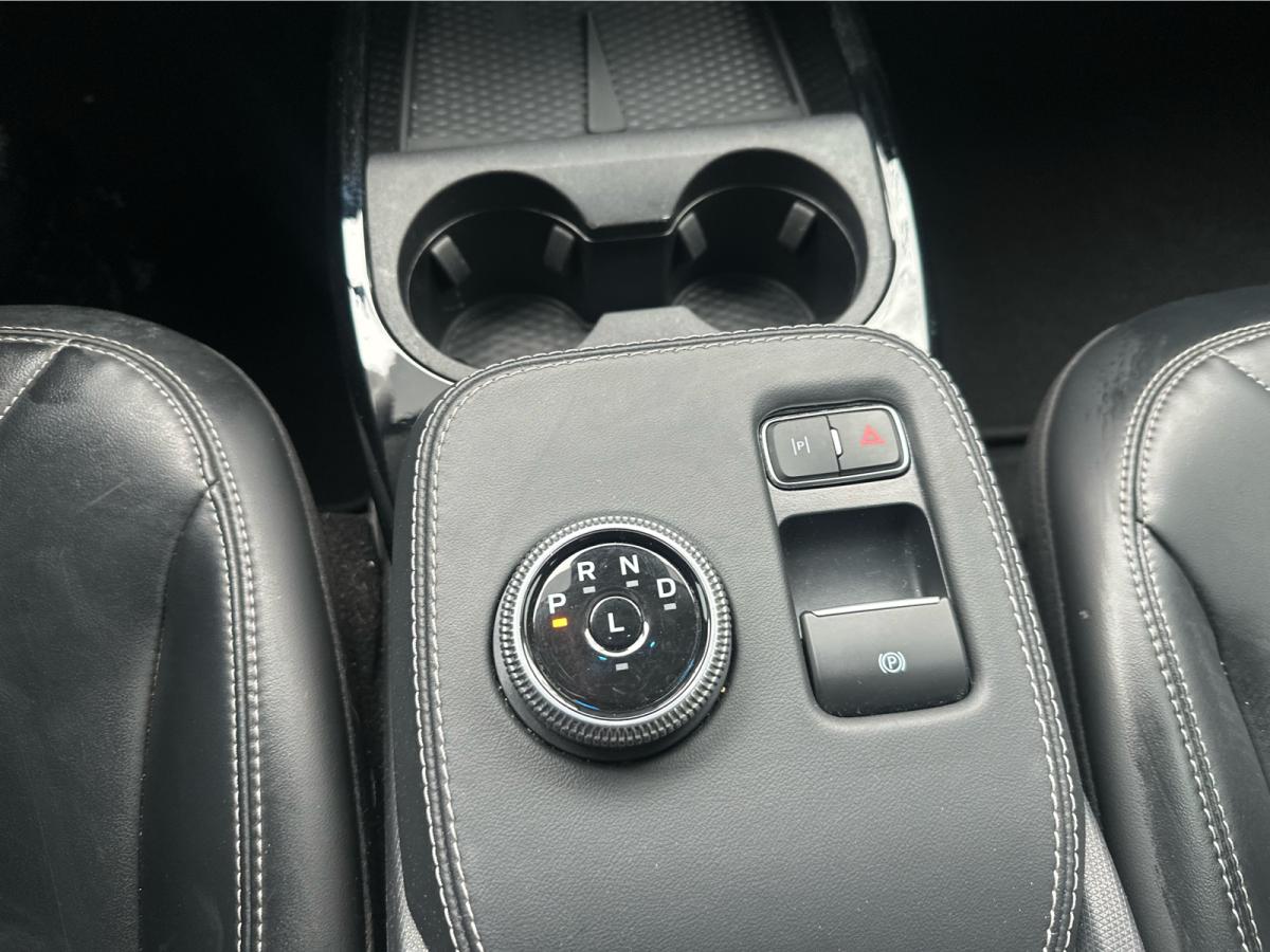 2023 Ford Mustang Mach-E Select AWD Image principale