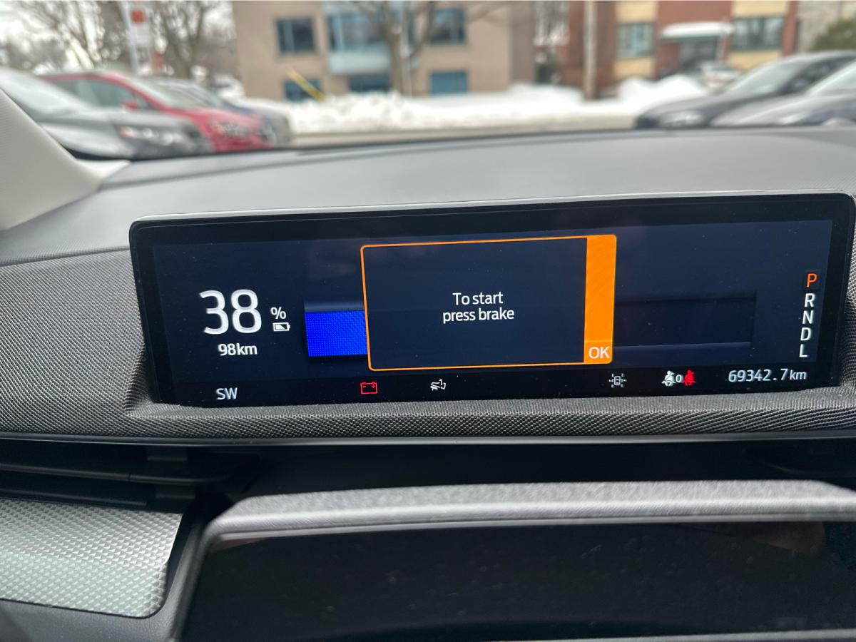 2023 Ford Mustang Mach-E Select AWD Image principale