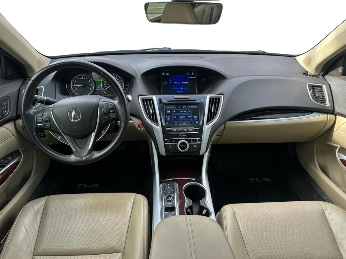 2017 Acura TLX AWD V6 Tech sedan Image principale