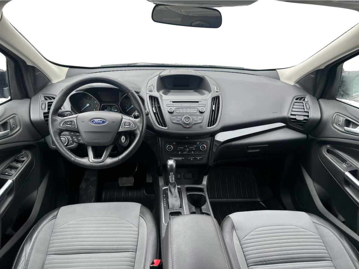 2018 Ford Escape SE 4WD Image principale