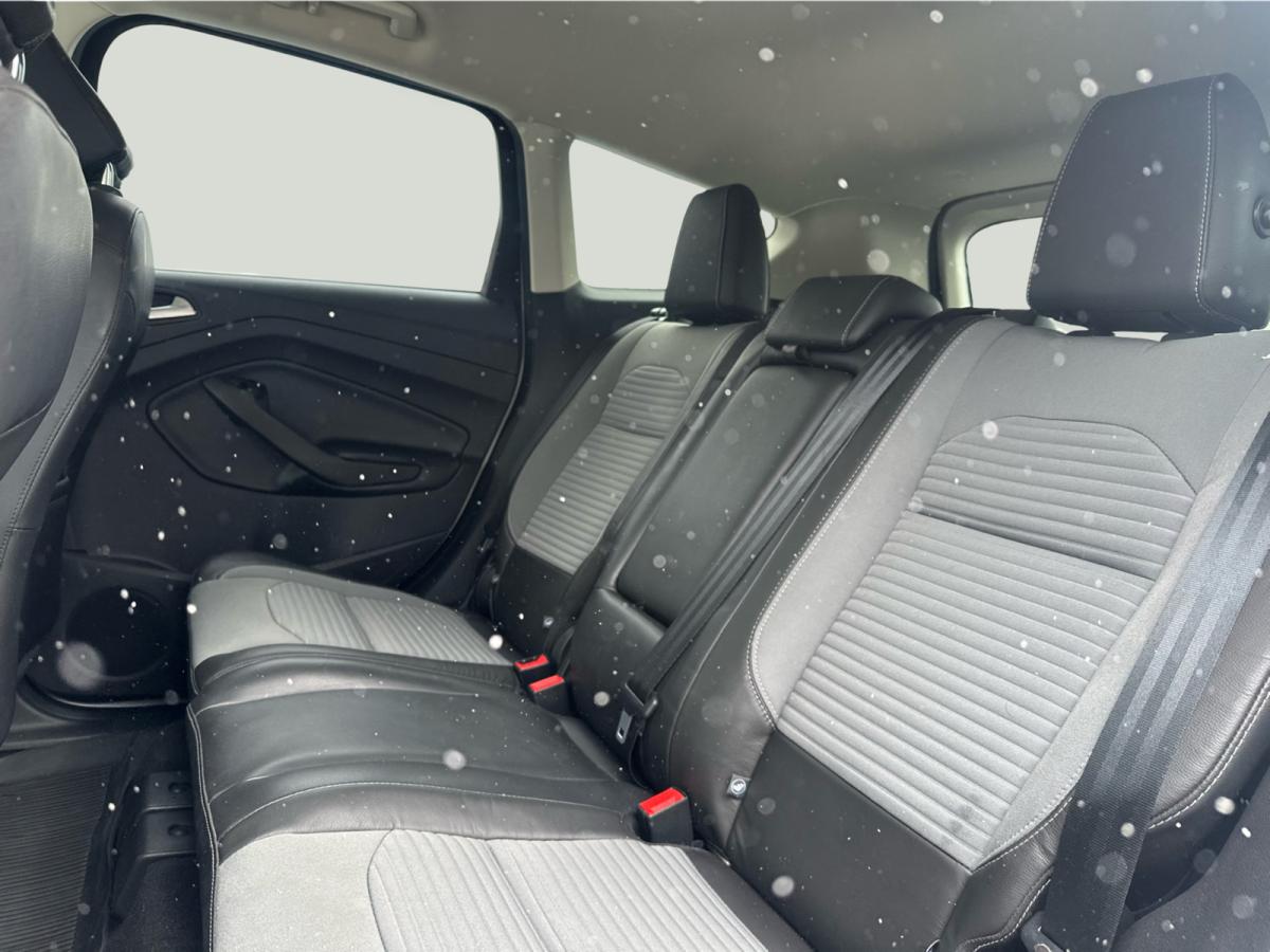 2018 Ford Escape SE 4WD Image principale