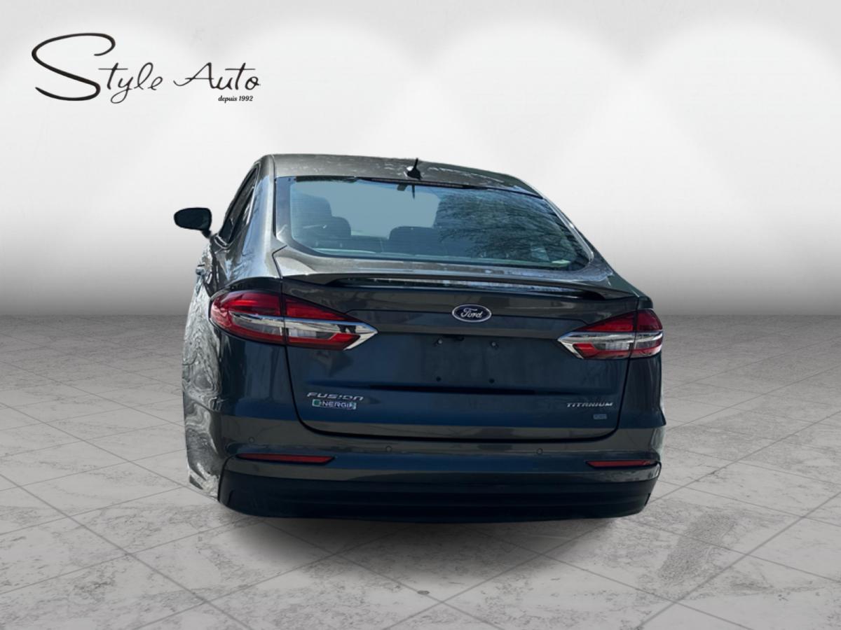 2019 Ford Fusion Energi Titanium FWD Hybride Main Image