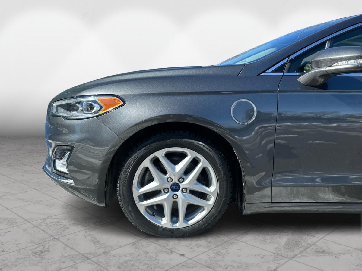 2019 Ford Fusion Energi Titanium FWD Hybride Main Image