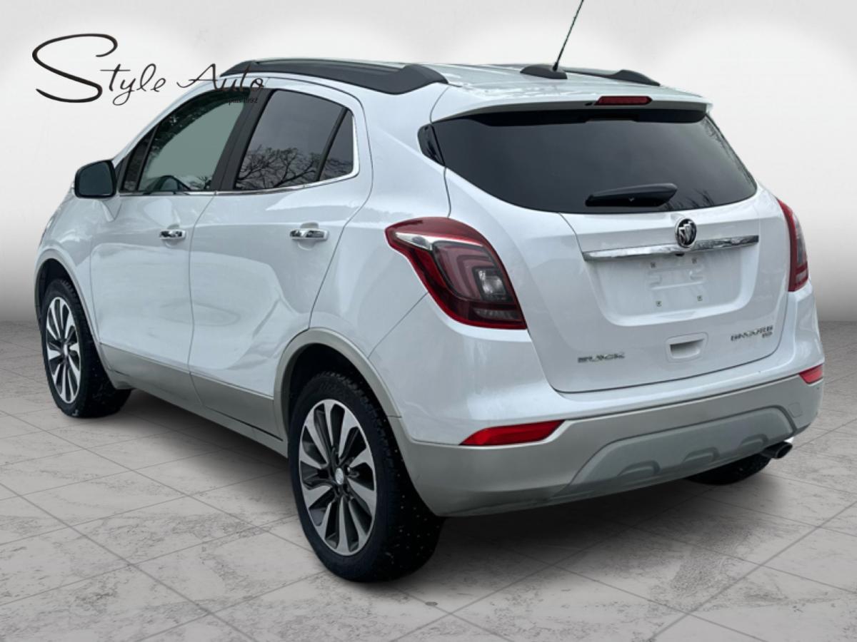 2017 Buick Encore Essence AWD Main Image