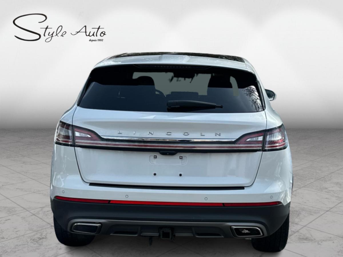 2022 Lincoln Nautilus Reserve AWD Main Image