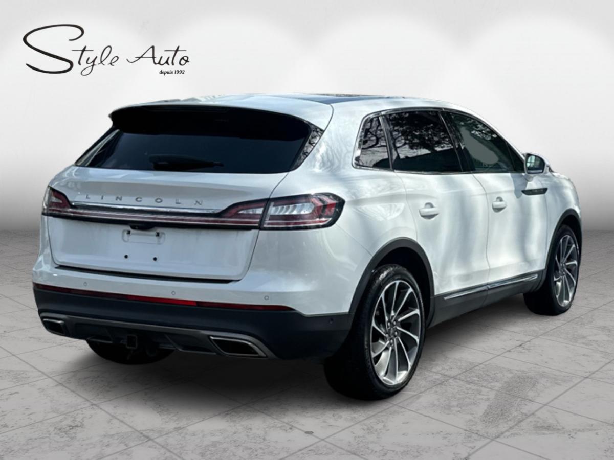 2022 Lincoln Nautilus Reserve AWD Main Image