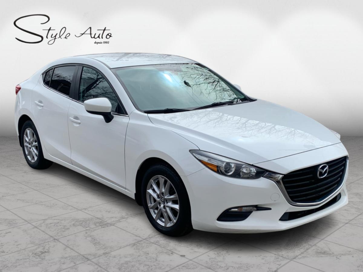 2017 Mazda Mazda3 Auto SE Image principale