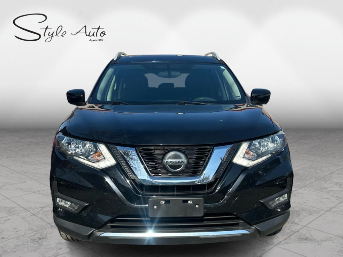 2018 Nissan Rogue AWD SV Image principale