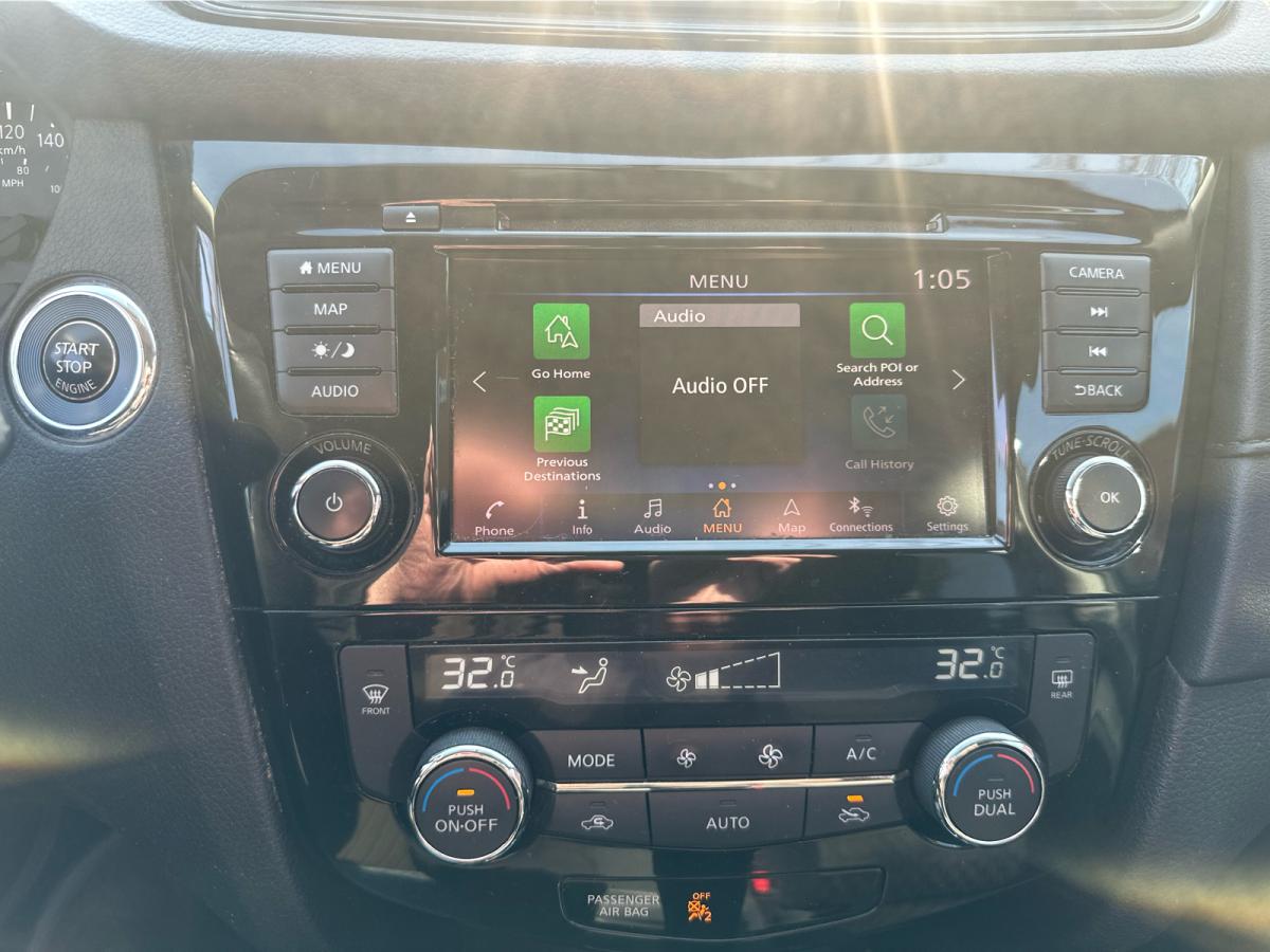 2018 Nissan Rogue AWD SV Image principale