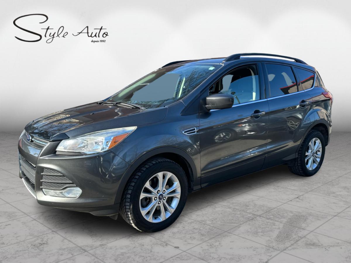 2016 Ford Escape 4WD 4dr SE Image principale