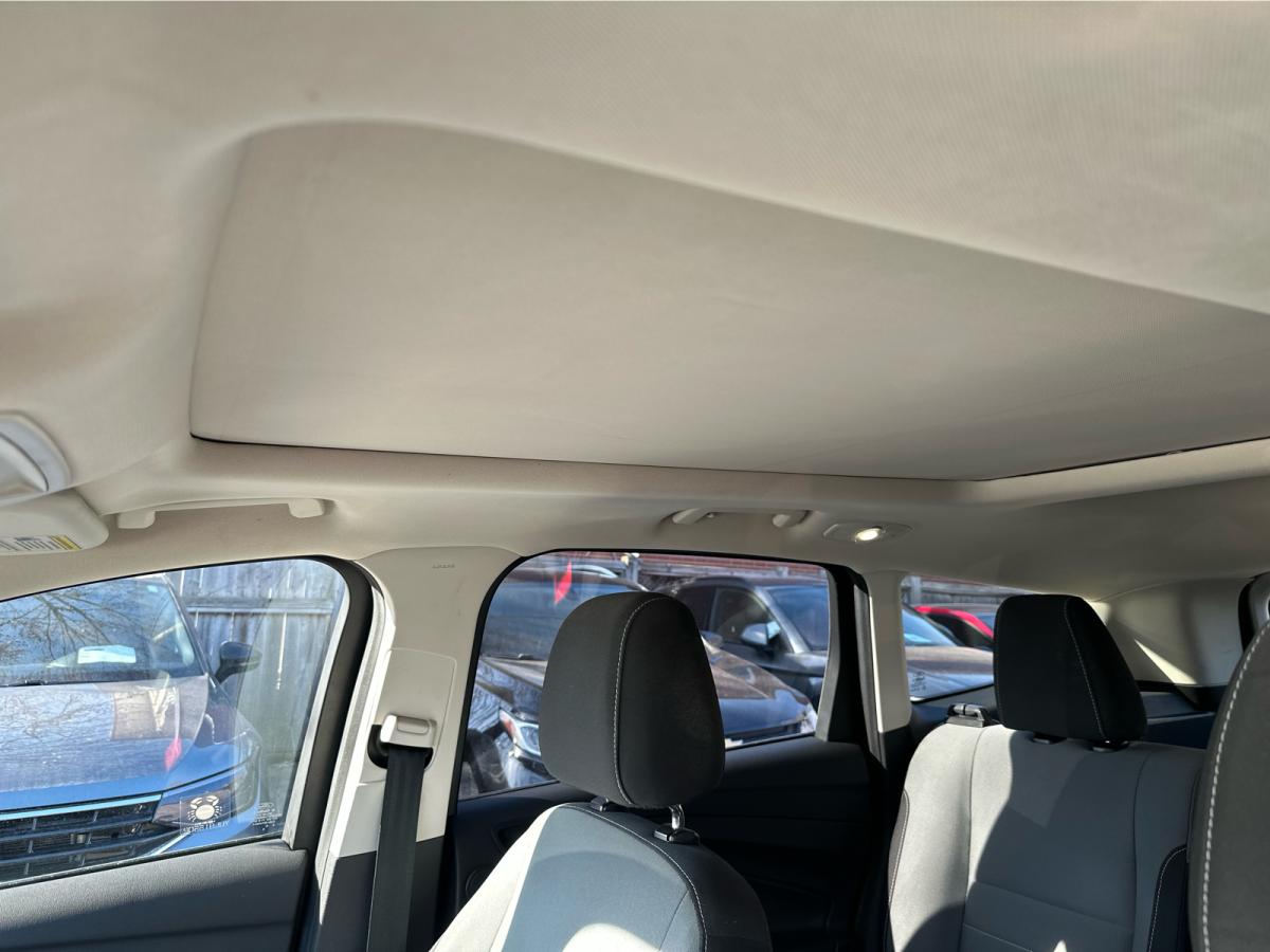 2016 Ford Escape 4WD 4dr SE Image principale