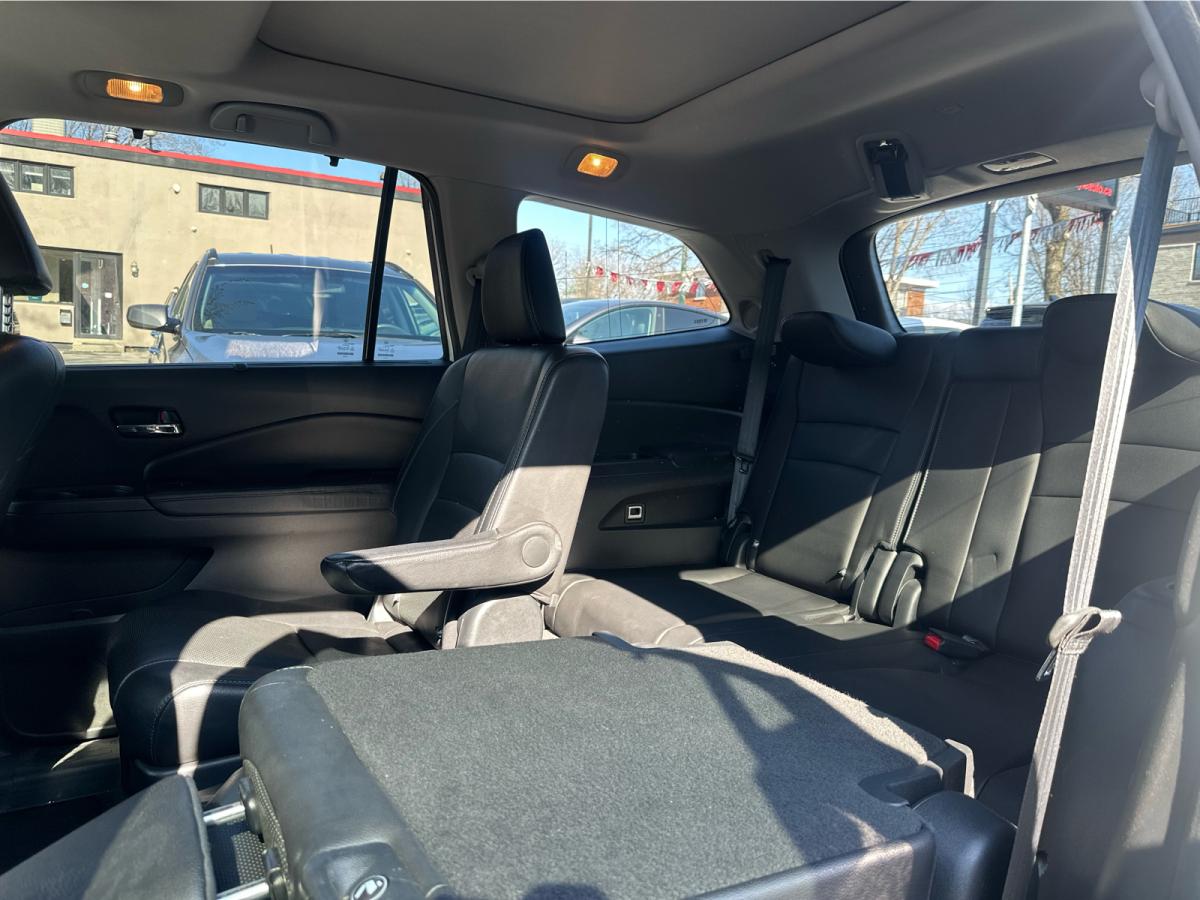 2017 Honda Pilot 4WD Touring Image principale