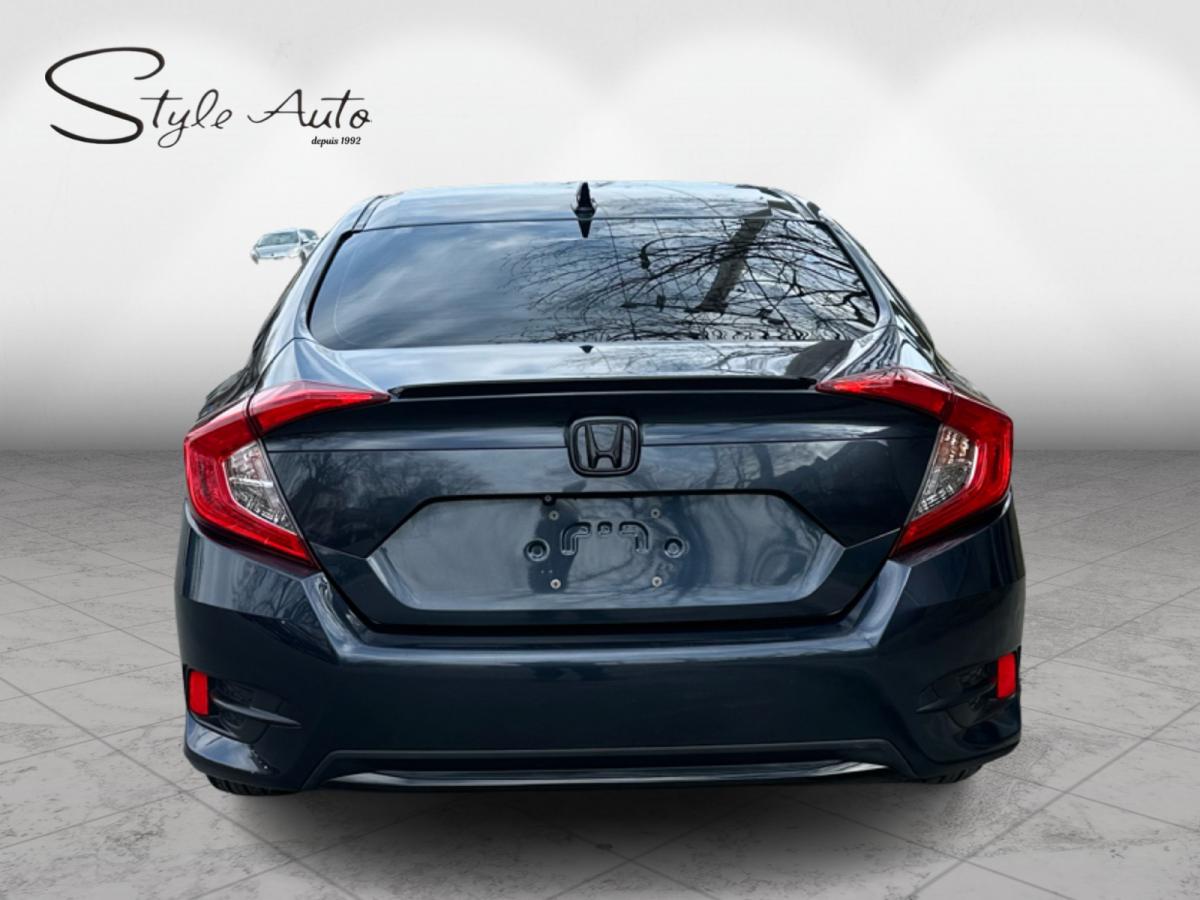 2019 Honda Civic Touring CVT Sedan 2 Sets of Tires Image principale