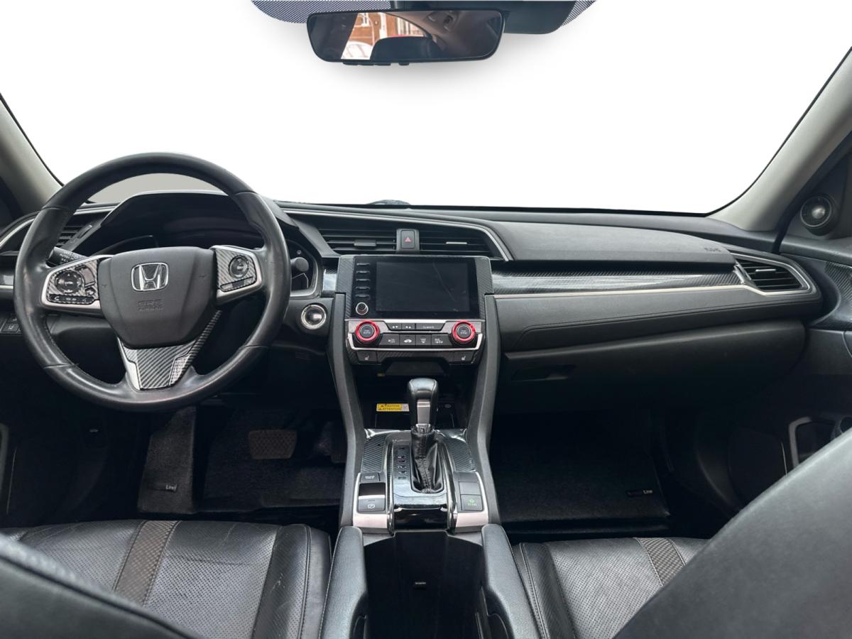 2019 Honda Civic Touring CVT Sedan 2 Sets of Tires Image principale