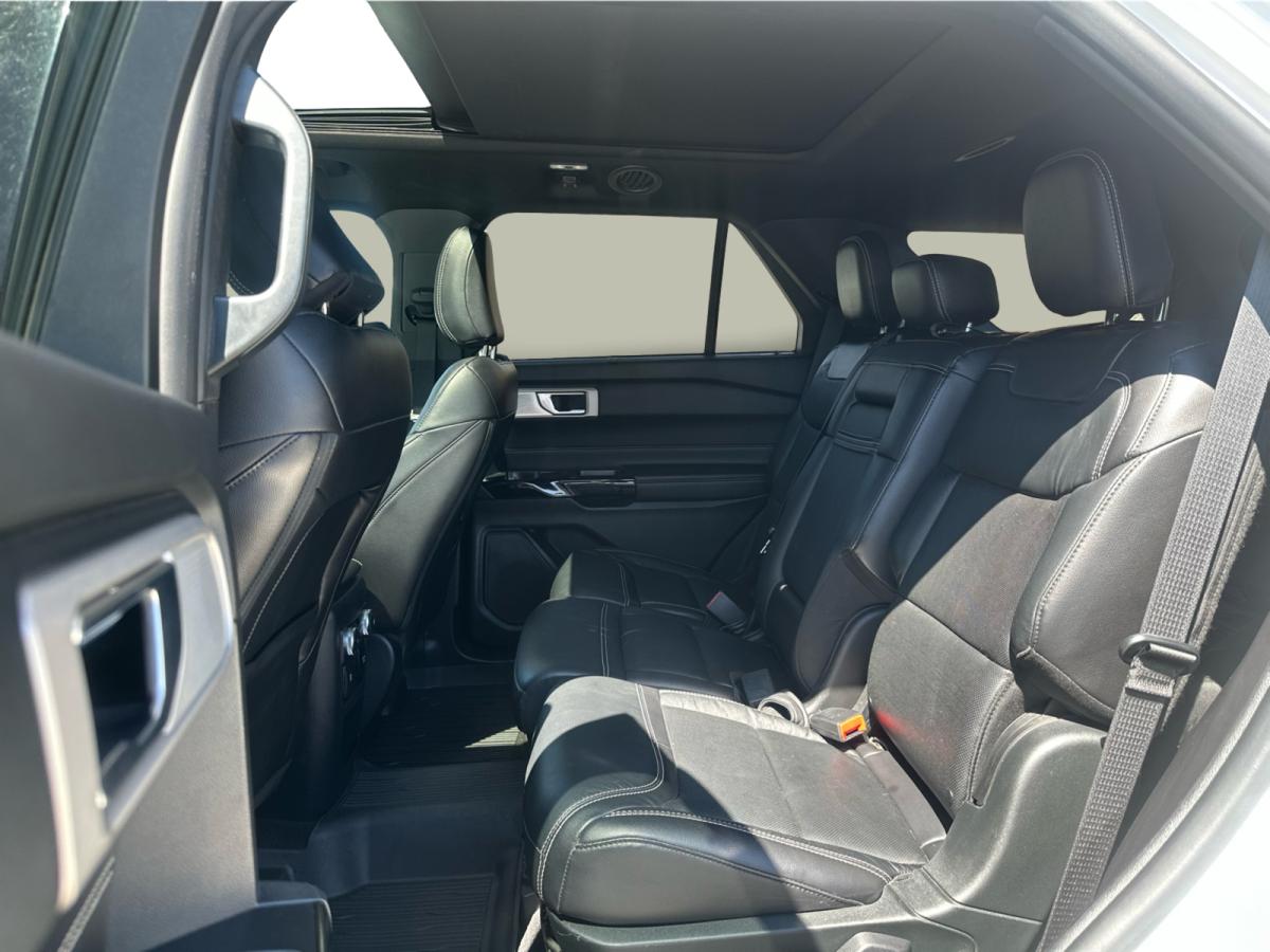 2021 Ford Explorer ST 4WD Image principale