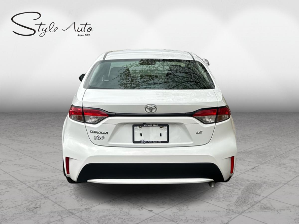 2022 Toyota Corolla LE CVT Image principale