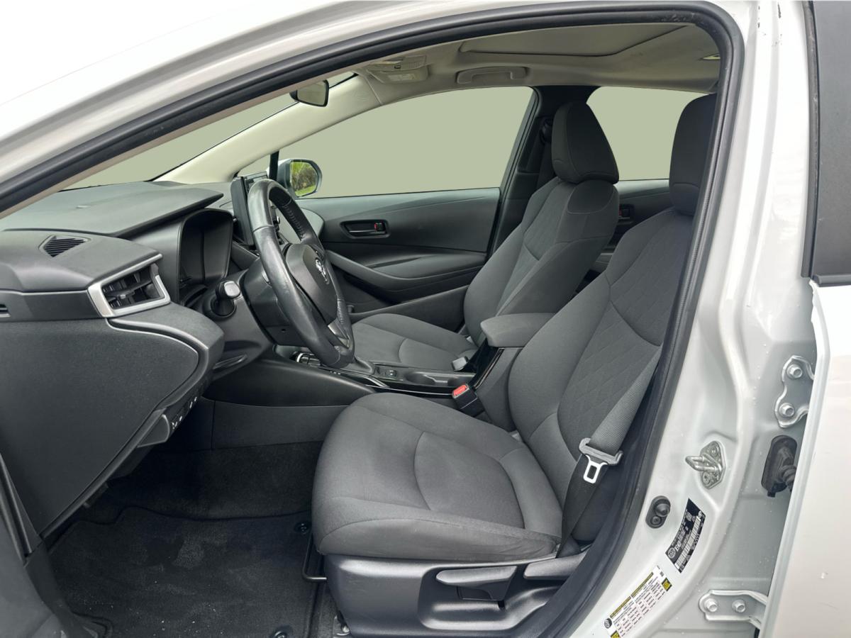 2022 Toyota Corolla LE CVT Image principale